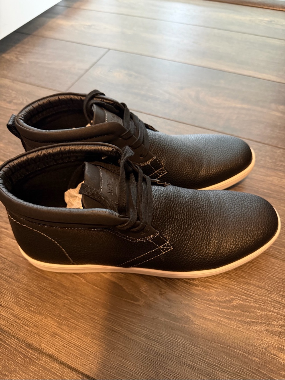 Steve Madden Black Mid-Top Casual Boots with White Sole